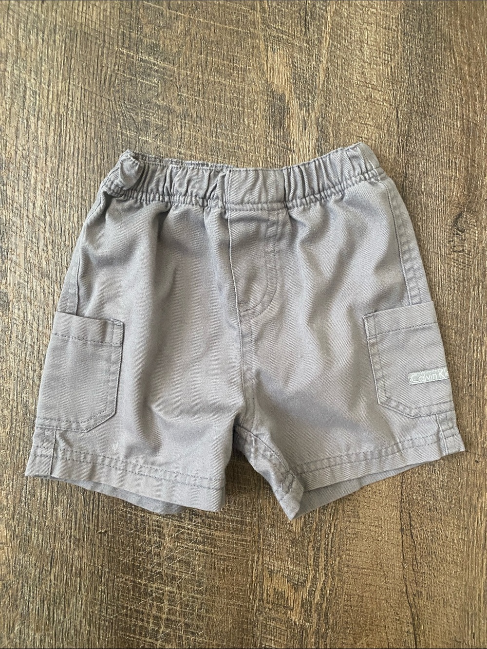 Calvin Klein Boys Gray Elastic Waist Cargo Shorts